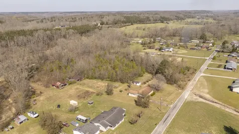 5062 Sunny Acres Drive Waynesboro TN 38485