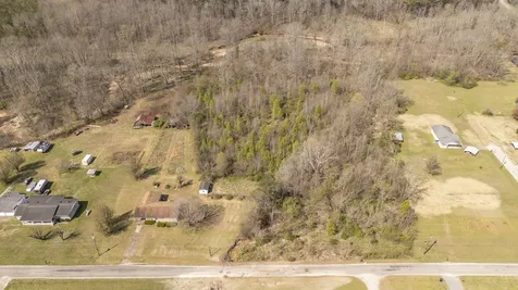 5062 Sunny Acres Drive Waynesboro TN 38485