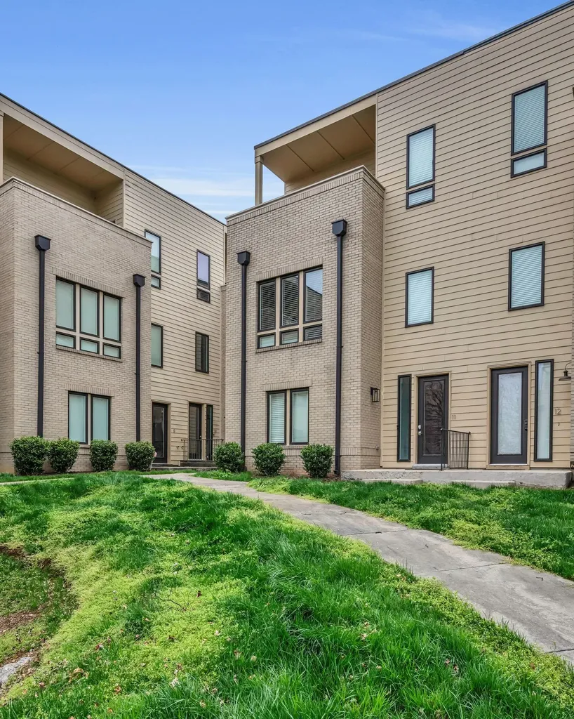 719 Douglas Avenue Nashville TN 37207