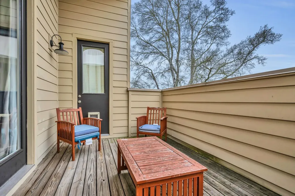 719 Douglas Avenue Nashville TN 37207