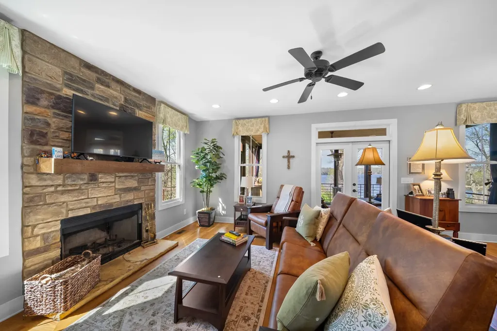 369 Fanning Bend Drive Winchester TN 37398