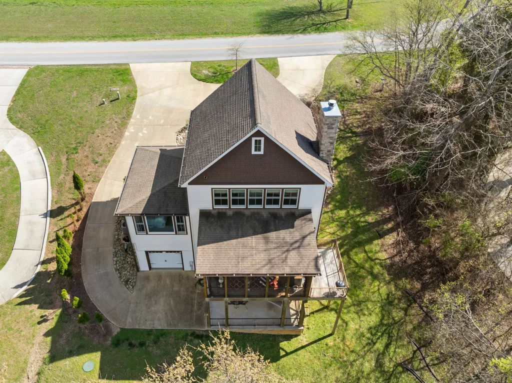 369 Fanning Bend Drive Winchester TN 37398
