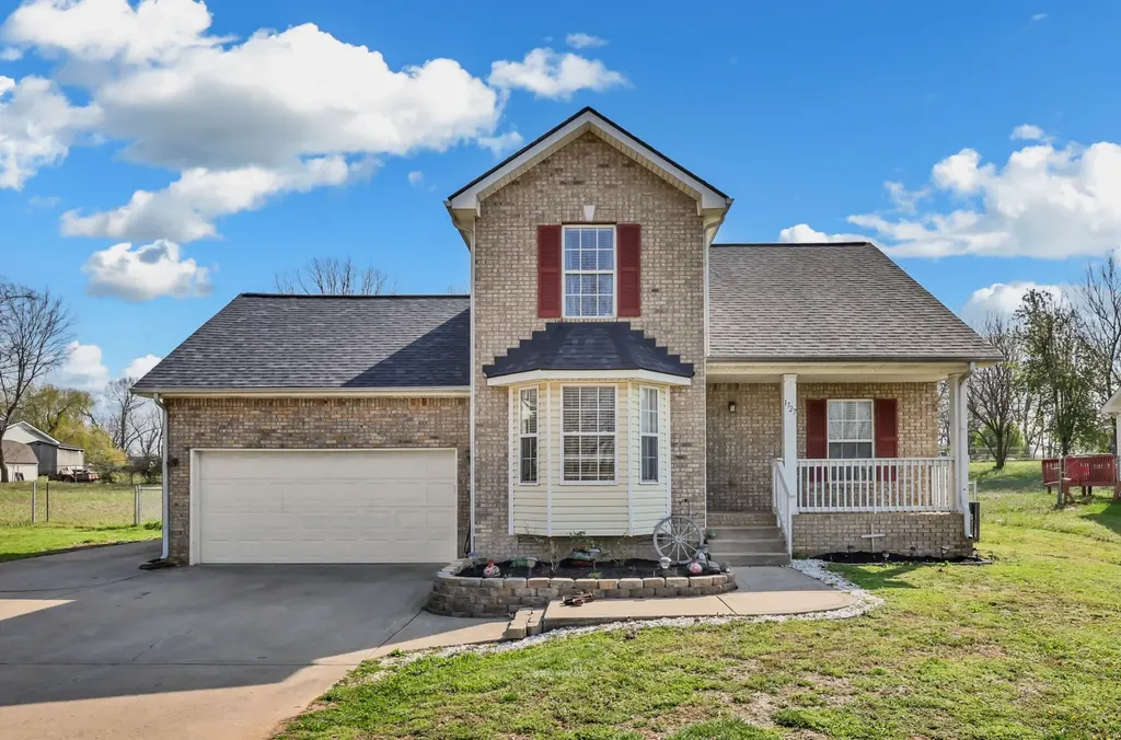 1727 Needmore Road Clarksville TN 37042