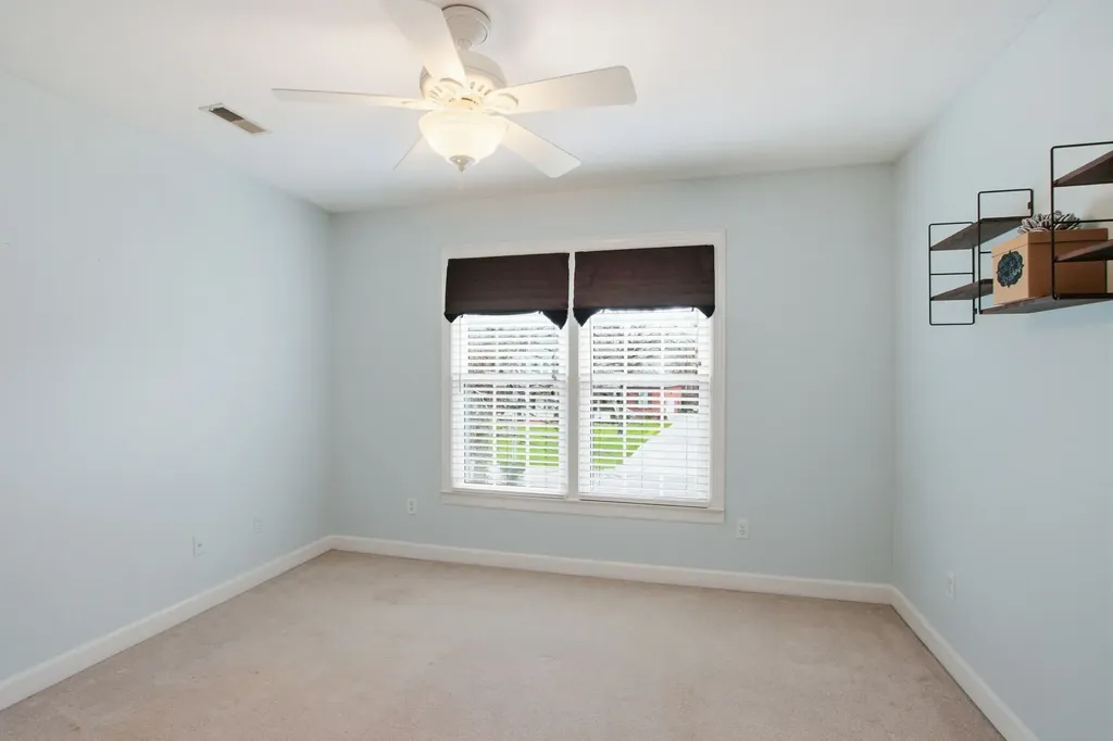 108 Albemarle Drive Tullahoma TN 37388