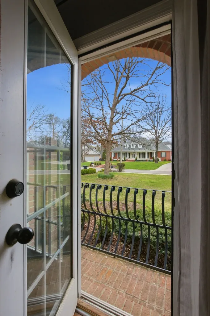108 Albemarle Drive Tullahoma TN 37388