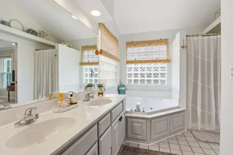 108 Albemarle Drive Tullahoma TN 37388