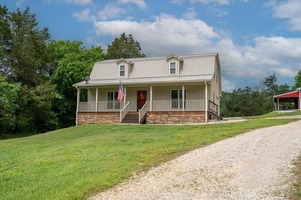 4380 Pulaski Highway Culleoka TN 38451