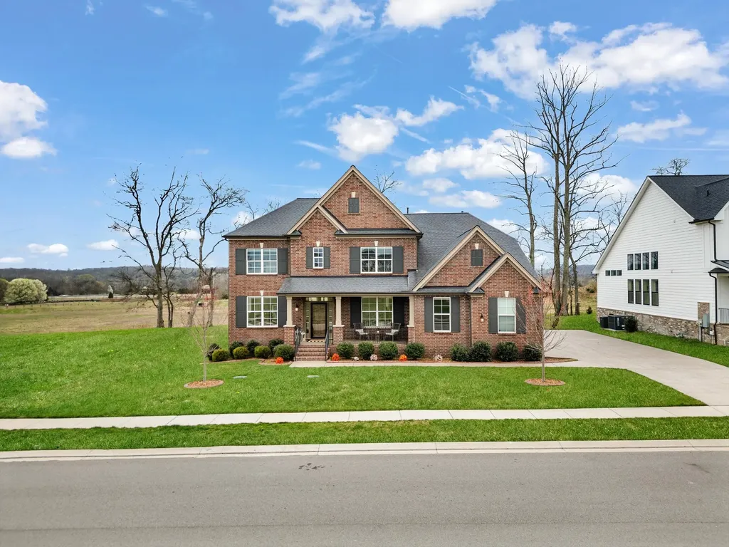7065 Fiddlers Glen Drive Arrington TN 37014