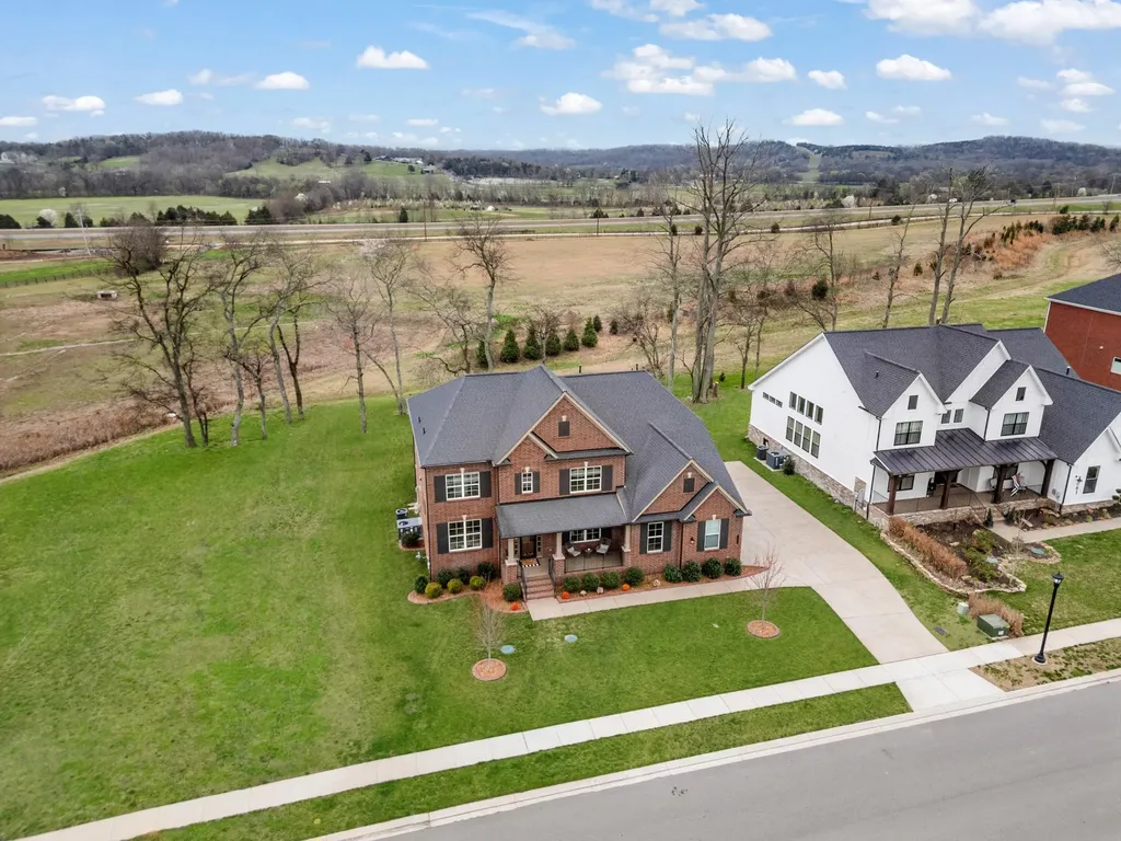 7065 Fiddlers Glen Drive Arrington TN 37014