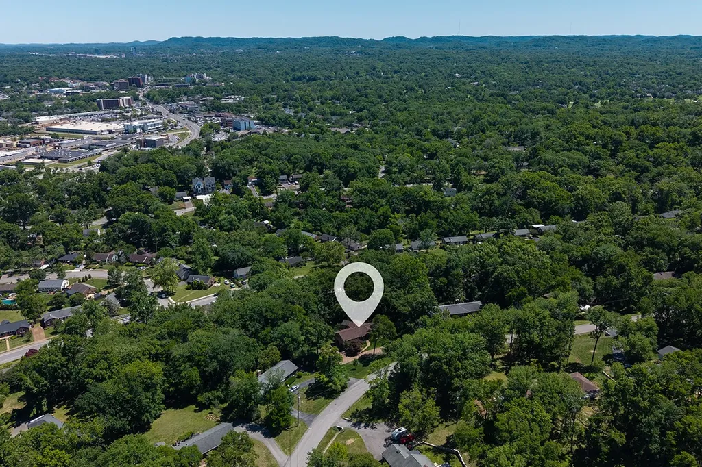176 Lelawood Circle Nashville TN 37209