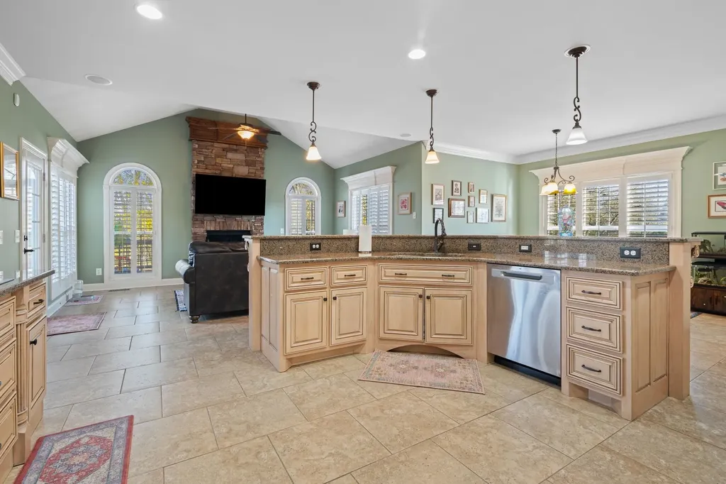 223 Hidden Harbour Drive Mount Juliet TN 37122