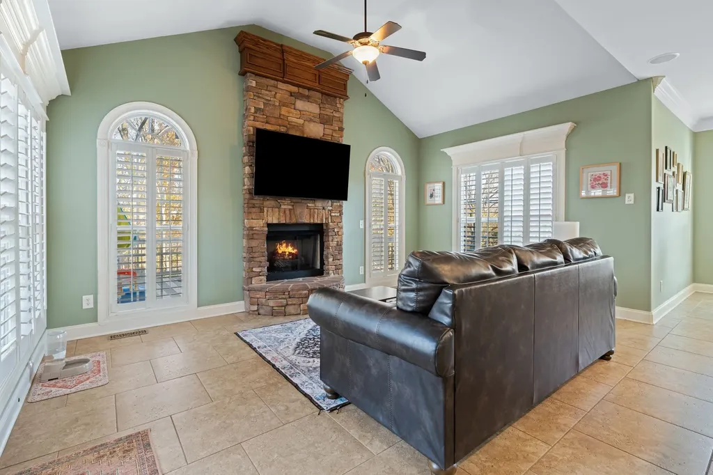 223 Hidden Harbour Drive Mount Juliet TN 37122