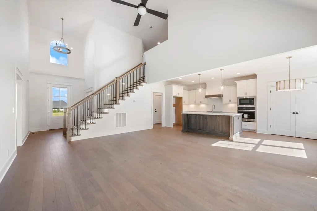 2817 Canfield Drive Murfreesboro TN 37128