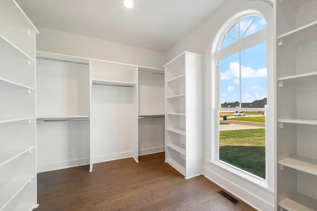 2817 Canfield Drive Murfreesboro TN 37128