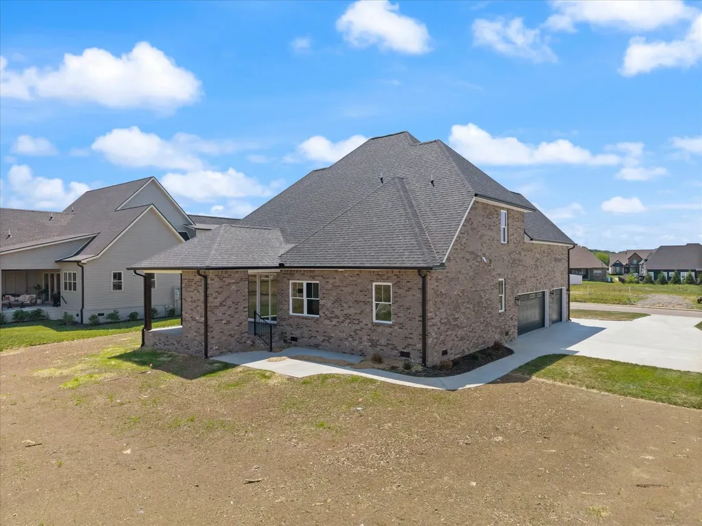 2817 Canfield Drive Murfreesboro TN 37128