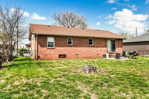 406 Lucky Debonair Drive Hopkinsville KY 42240