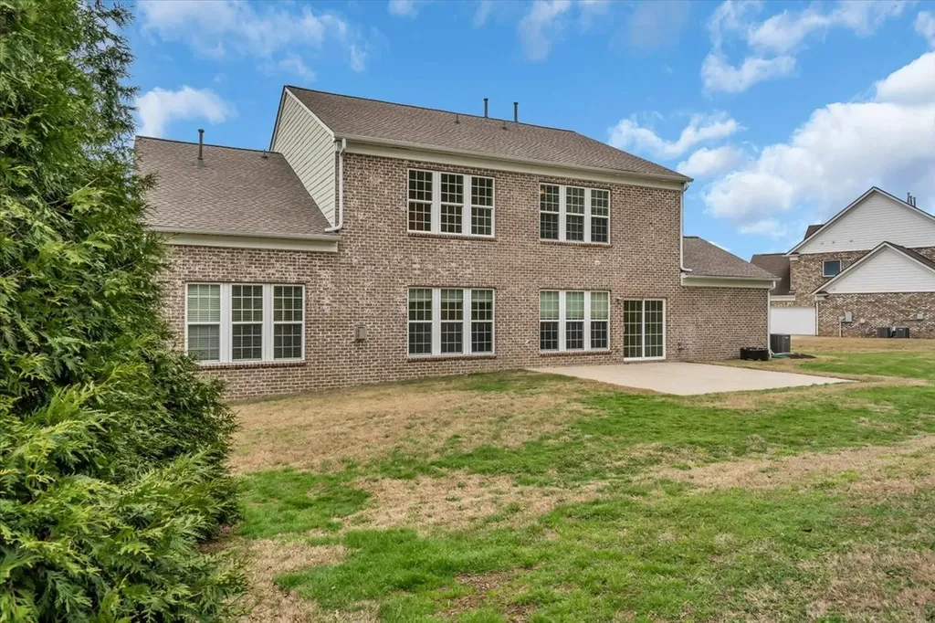 724 Thurrock Circle Brentwood TN 37027