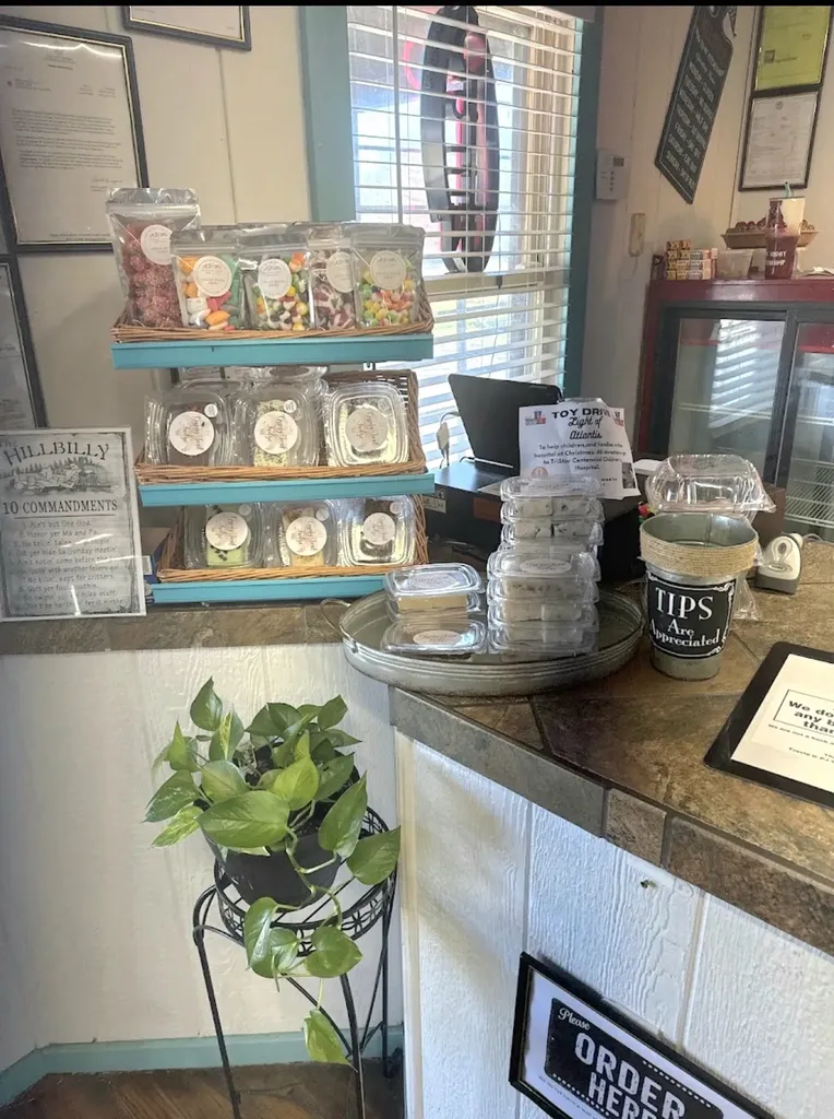 7089 Short Mountain Road Mcminnville TN 37110