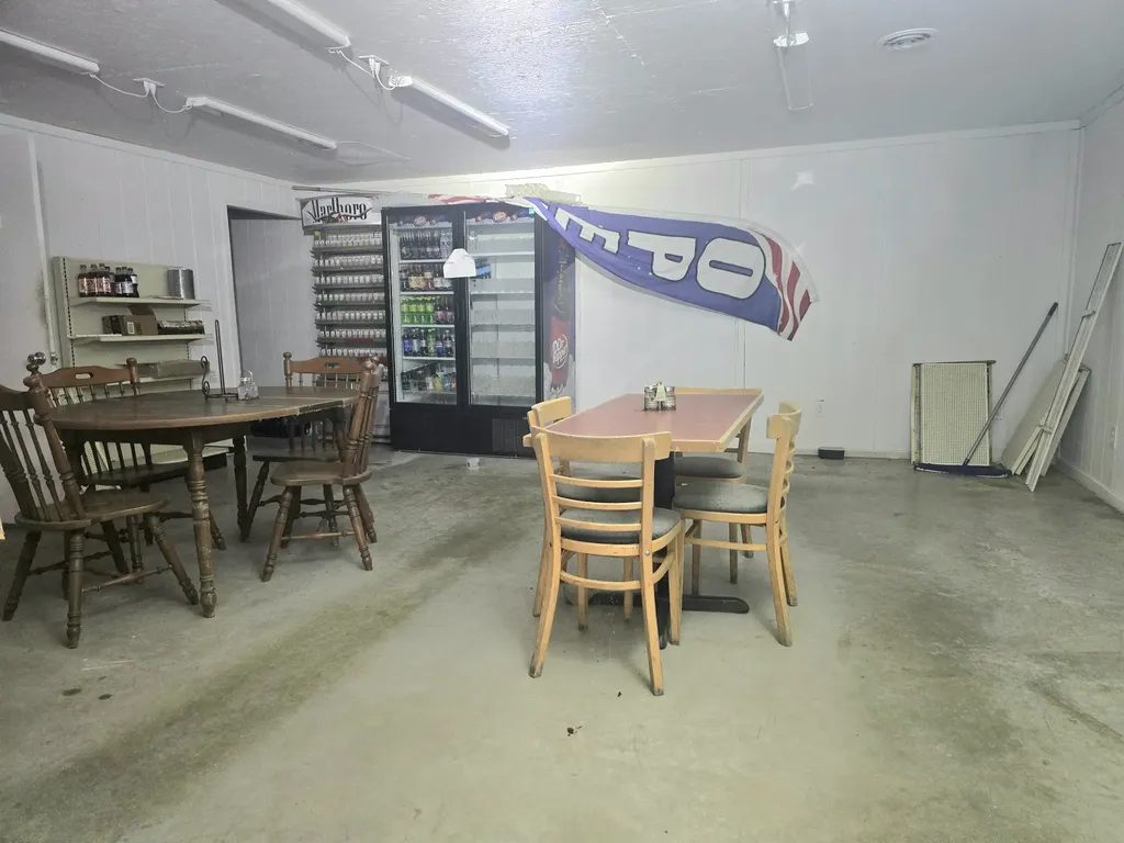 7089 Short Mountain Road Mcminnville TN 37110