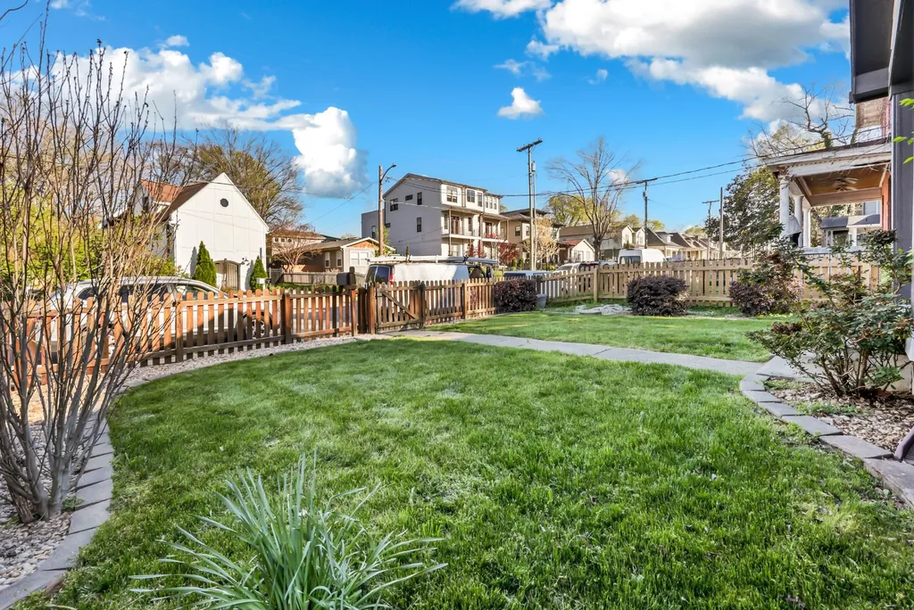 1003 Villa Place Nashville TN 37212