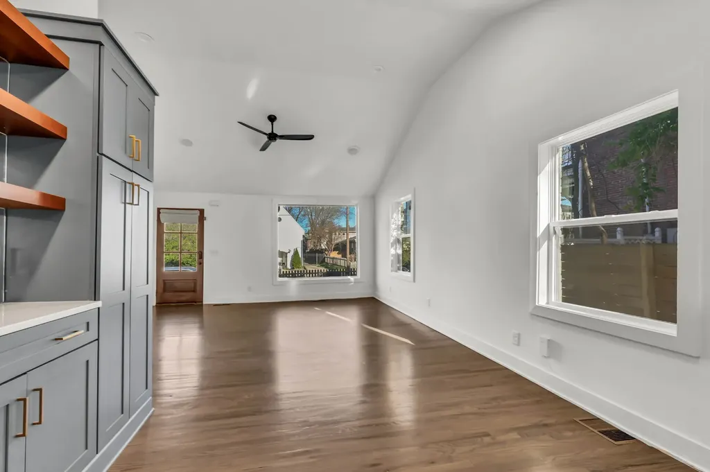 1003 Villa Place Nashville TN 37212