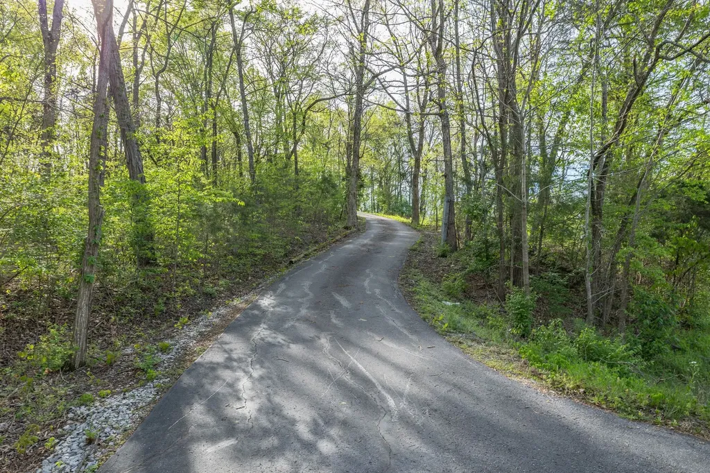 1707 Sugar Ridge Road Spring Hill TN 37174