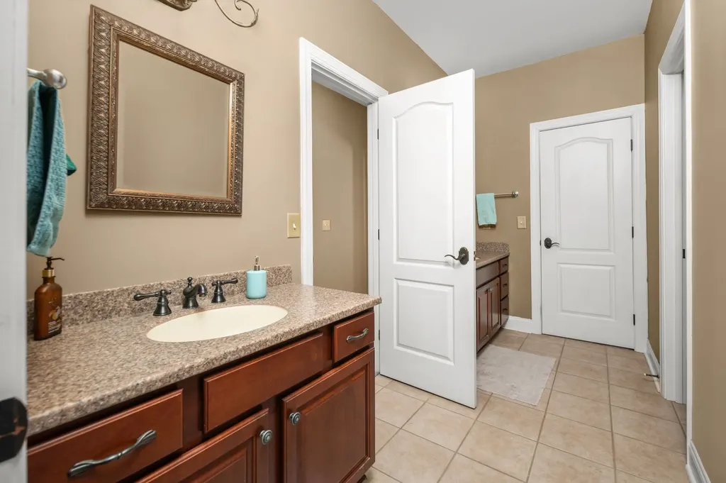 528 Ridgecrest Lane Lebanon TN 37087