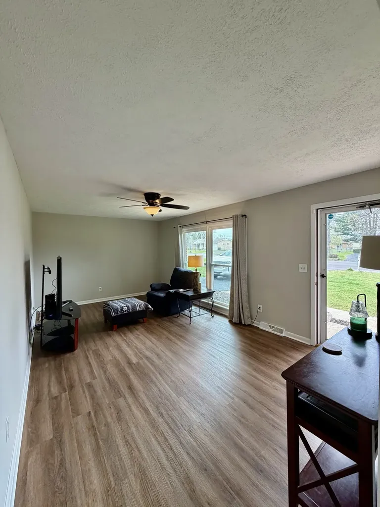 402 Hoffman Street Lawrenceburg TN 38464