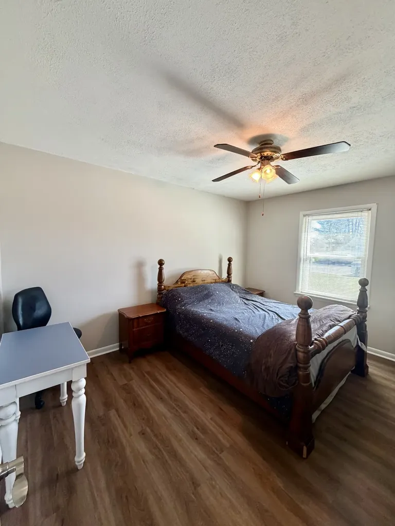 402 Hoffman Street Lawrenceburg TN 38464