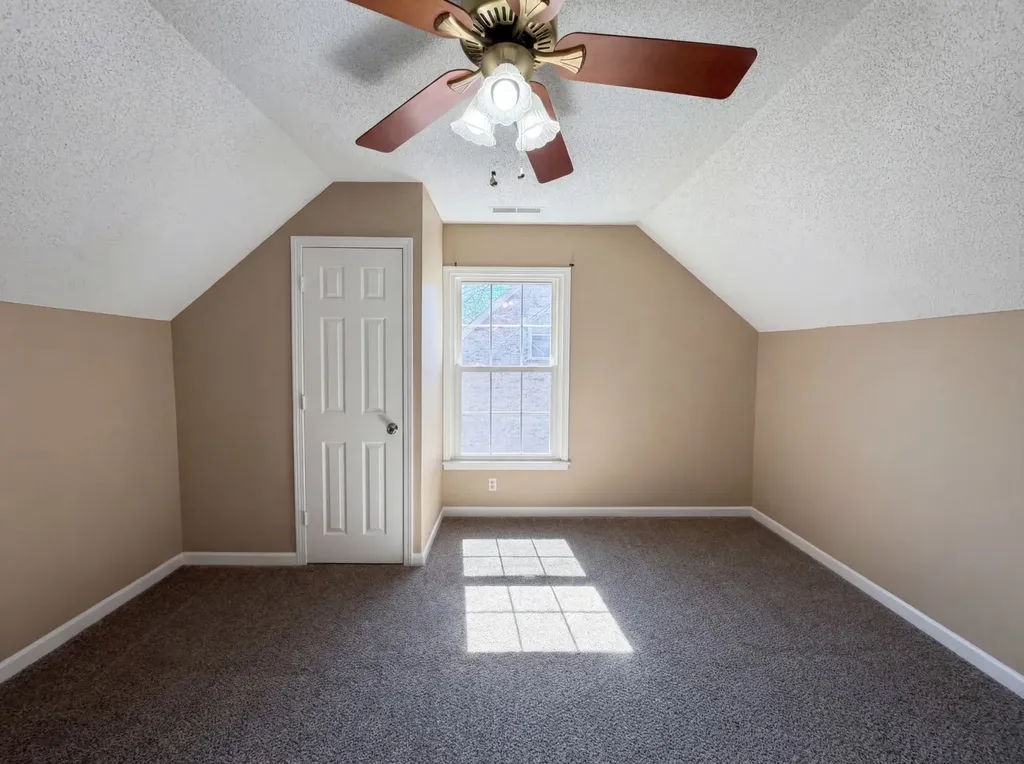 1157 Woodbridge Drive Clarksville TN 37042