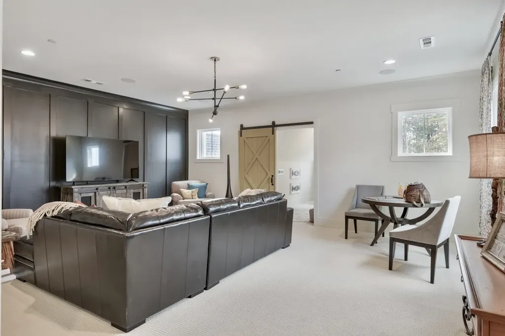 9906 Amarosa Court Brentwood TN 37027