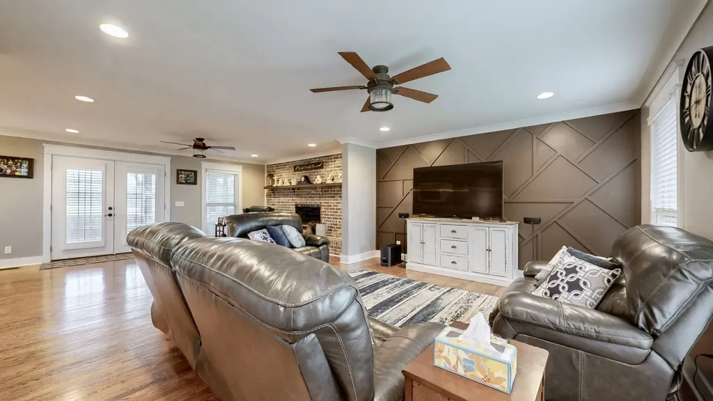 1519 Riverview Drive Murfreesboro TN 37129