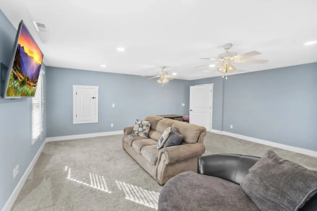 329 Happy Hollow Road Goodlettsville TN 37072
