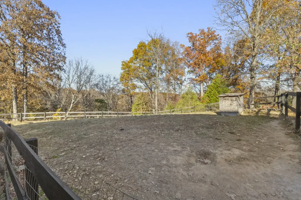 329 Happy Hollow Road Goodlettsville TN 37072