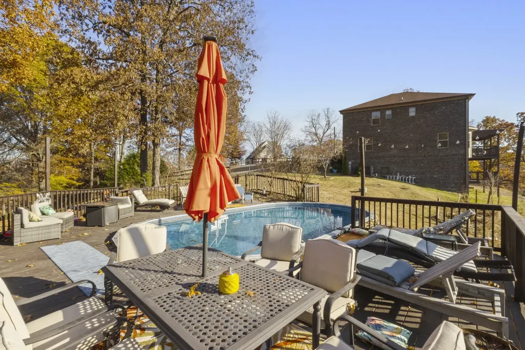 329 Happy Hollow Road Goodlettsville TN 37072