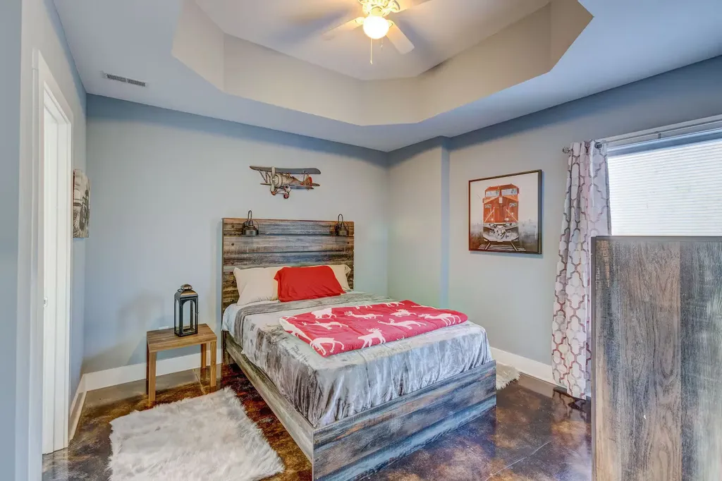 329 Happy Hollow Road Goodlettsville TN 37072