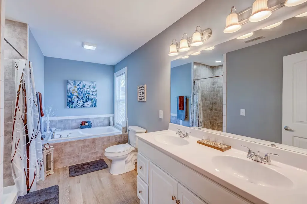 329 Happy Hollow Road Goodlettsville TN 37072