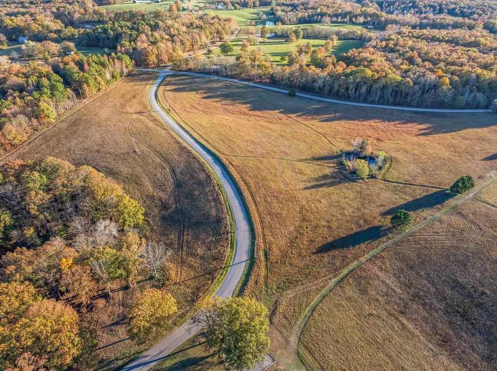 0 Wilson Hollow Road Mc Ewen TN 37101