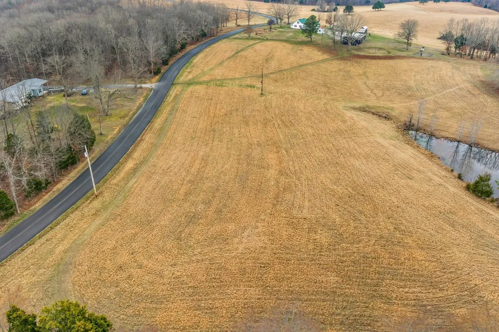 165 Wilson Hollow Road Dickson TN 37055