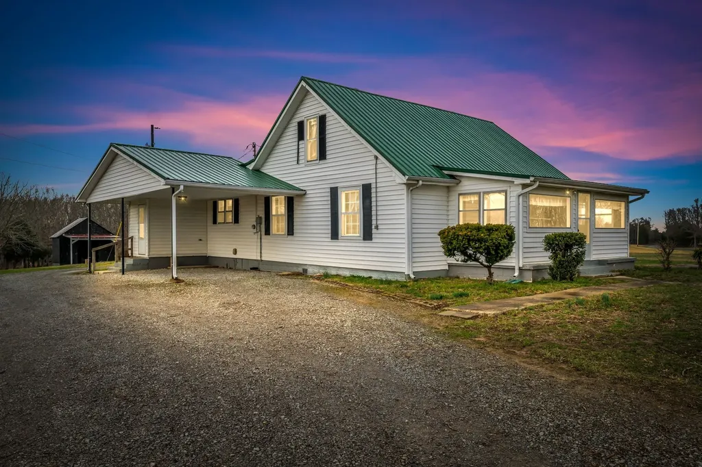 165 Wilson Hollow Road Dickson TN 37055
