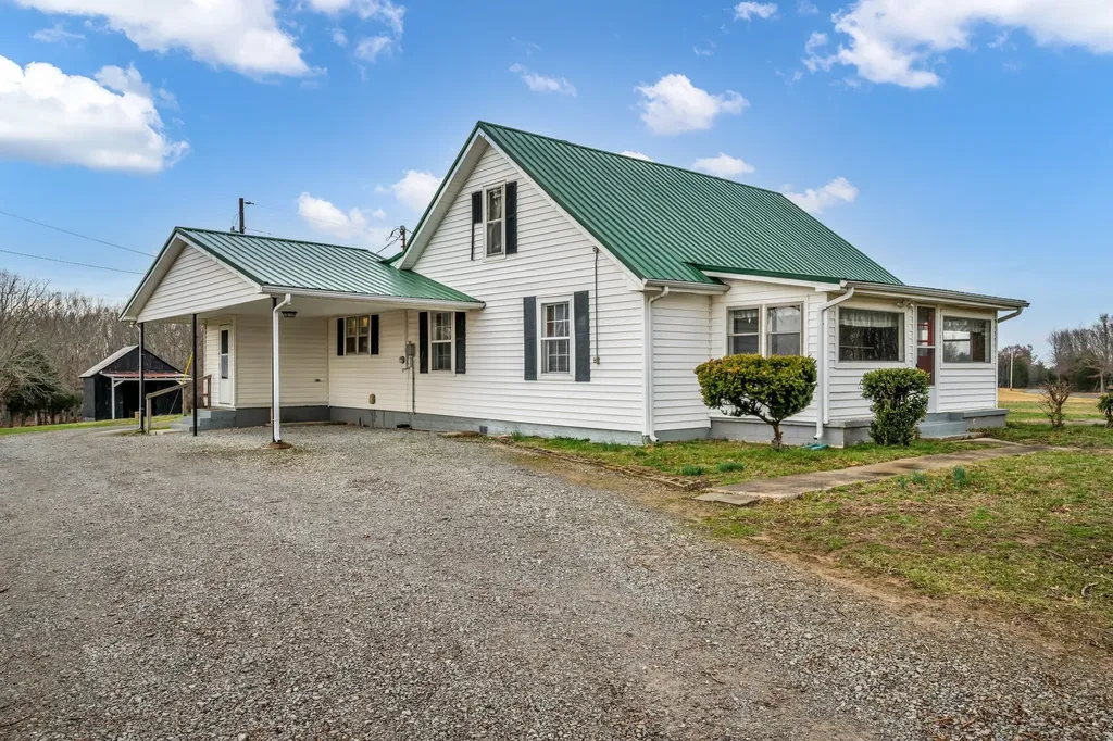 165 Wilson Hollow Road Dickson TN 37055
