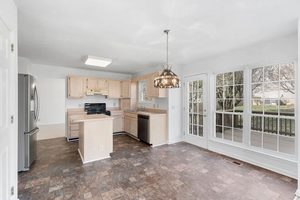 2320 Peak Hill Cove Nashville TN 37211