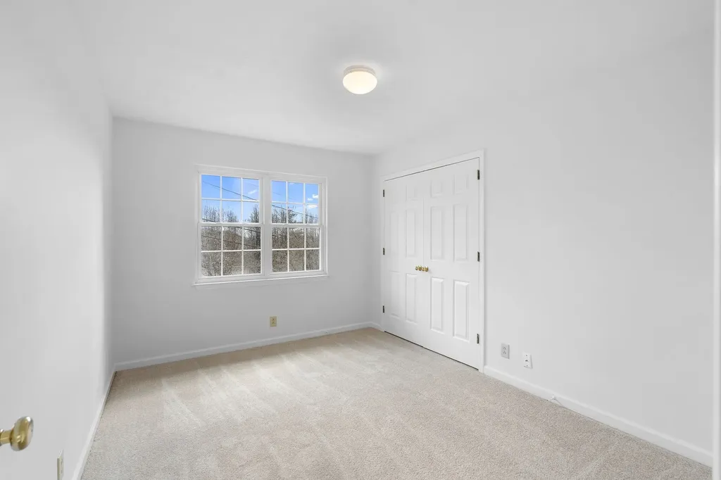 2320 Peak Hill Cove Nashville TN 37211
