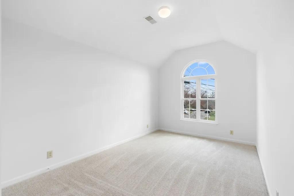 2320 Peak Hill Cove Nashville TN 37211