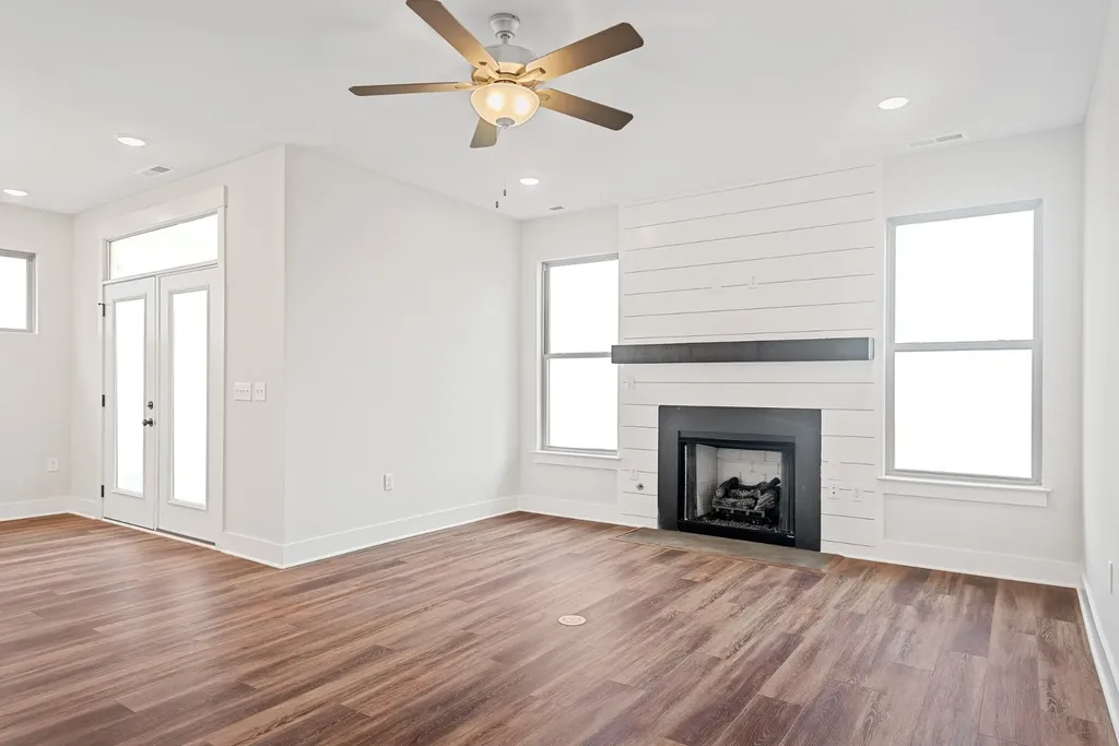 8116 Netterfield Drive White House TN 37188