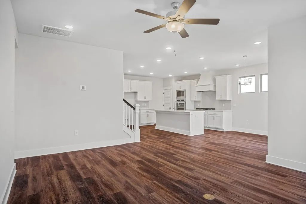 8116 Netterfield Drive White House TN 37188