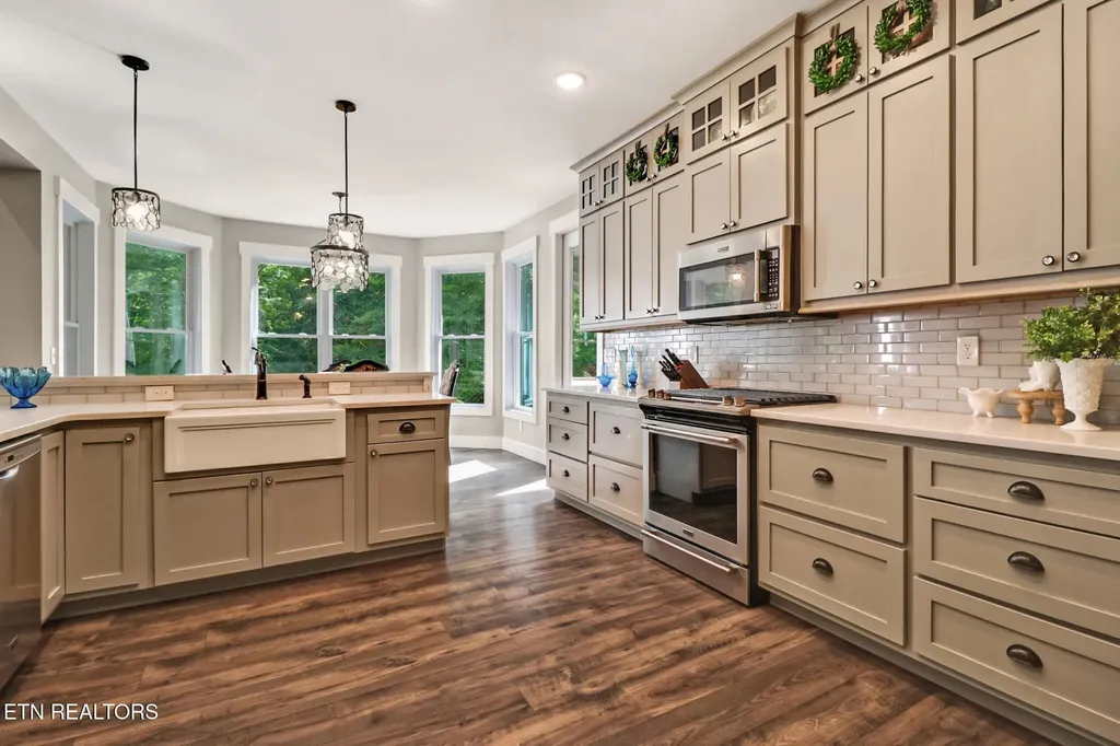 265 Falling Leaf Road Jamestown TN 38556