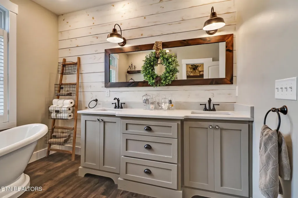 265 Falling Leaf Road Jamestown TN 38556