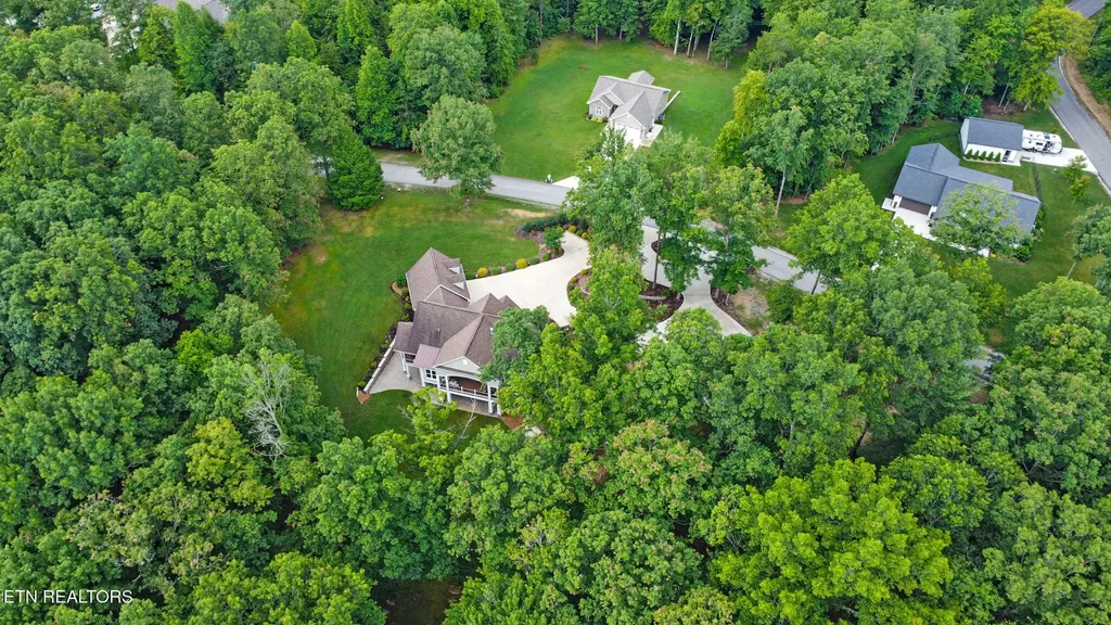 265 Falling Leaf Road Jamestown TN 38556