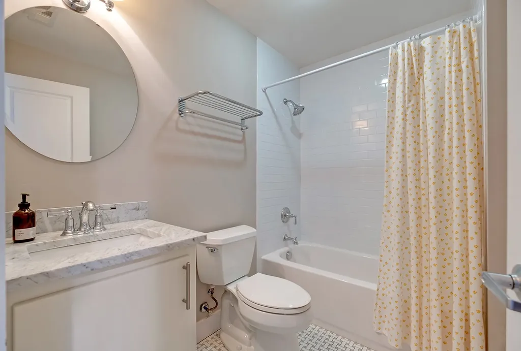 1515B Jewell Street Nashville TN 37207